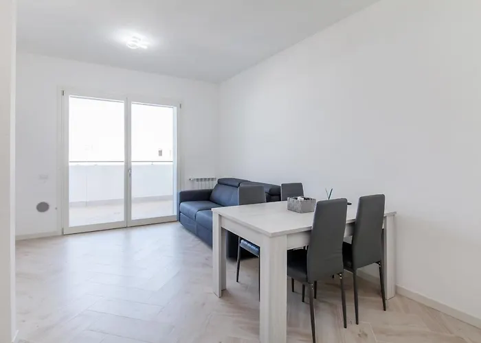 12° Piano Torre Diamante - 67 Daire