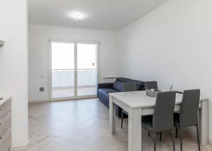 12° Piano Torre Diamante - 67 Daire *