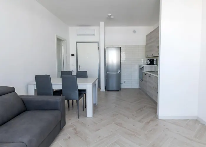 아파트 12° Piano Torre Diamante - 67