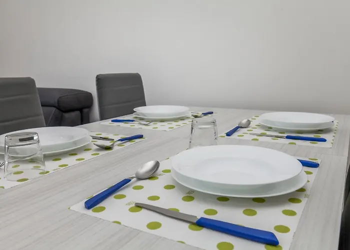 Daire 12° Piano Torre Diamante - 67 *