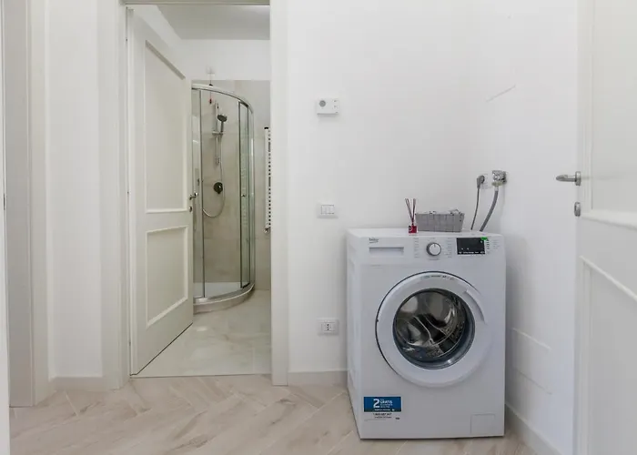 12° Piano Torre Diamante - 67 Milano