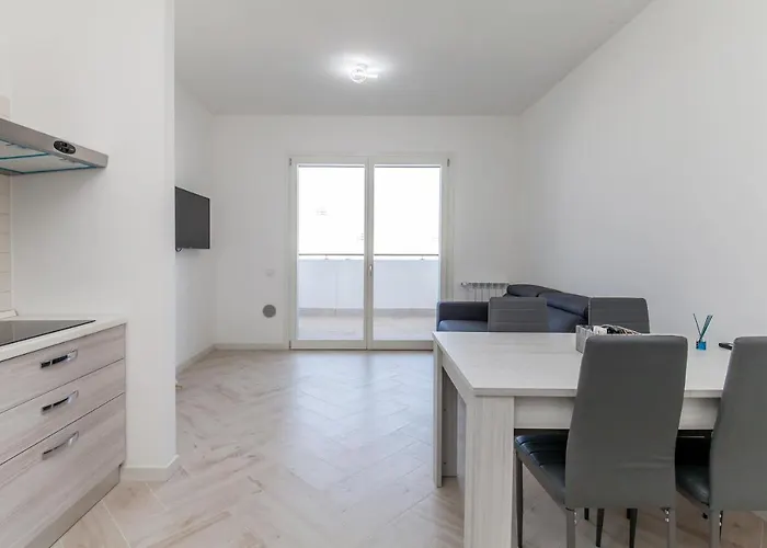 12° Piano Torre Diamante - 67