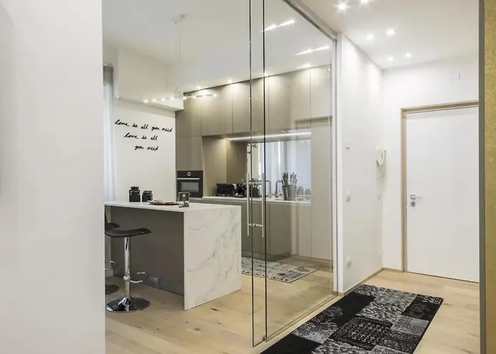 Italianway - Vittorio Emanuele 15 * Milán