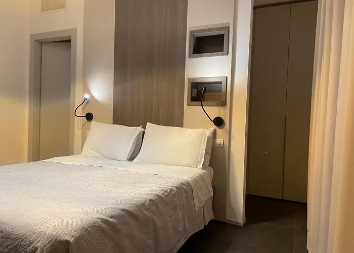 בית הארחה Enjoy Garden - Flavio Baracchini 9 - מילאנו