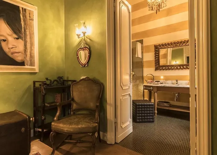 Italianway - Borgonuovo 12