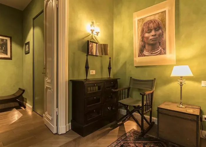 Italianway - Borgonuovo 12 Milão