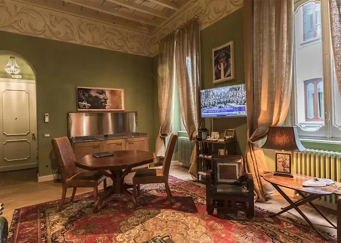 Italianway - Borgonuovo 12