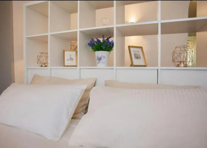 Glamour Liberty Sabotino38 아파트 밀라노