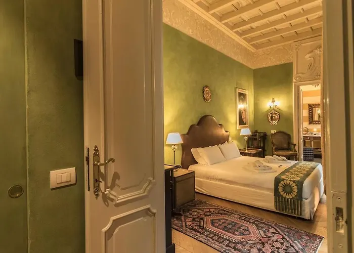 Italianway - Borgonuovo 12 Milão