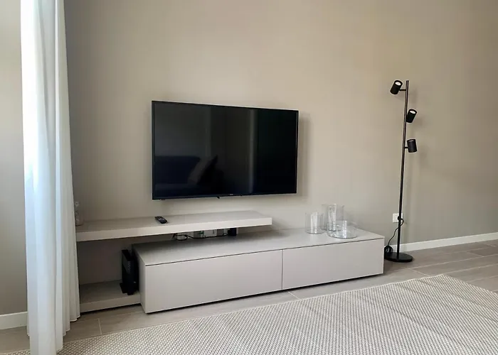 New High Quality In The Center Of Appartamento