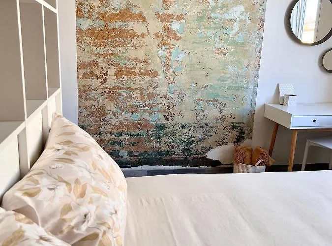 아파트 Glamour Liberty Sabotino38 *