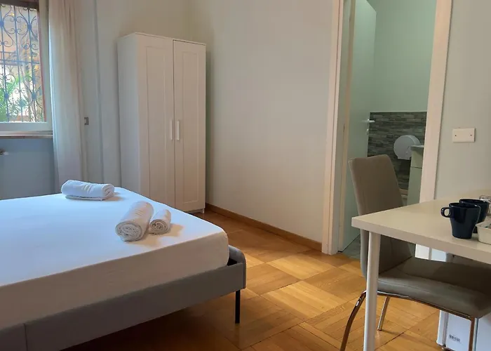 Alojamento de Acomodação e Pequeno-almoço Appartme Seveso 40 *