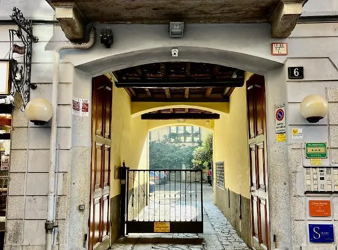 Apartment Spallanzani Milan