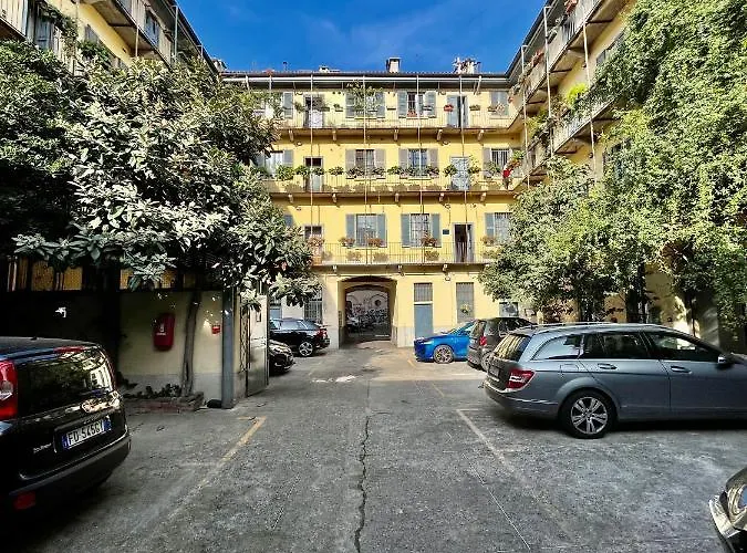 Spallanzani Apartment Milan