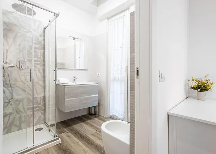 Hostmate - - Varanini - Nolo *