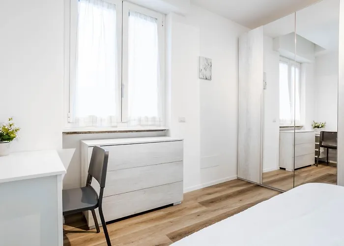 Hostmate - - Varanini - Nolo *