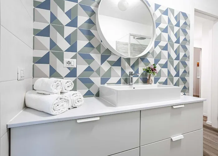 Hostmate - - Varanini - Nolo Милан