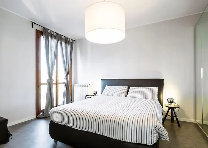 Apartamento Black & White Flat In Naviglio/ Porta Genova