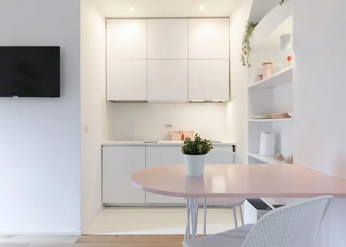 Appartement Primopiano - De Castillia 20 Milaan