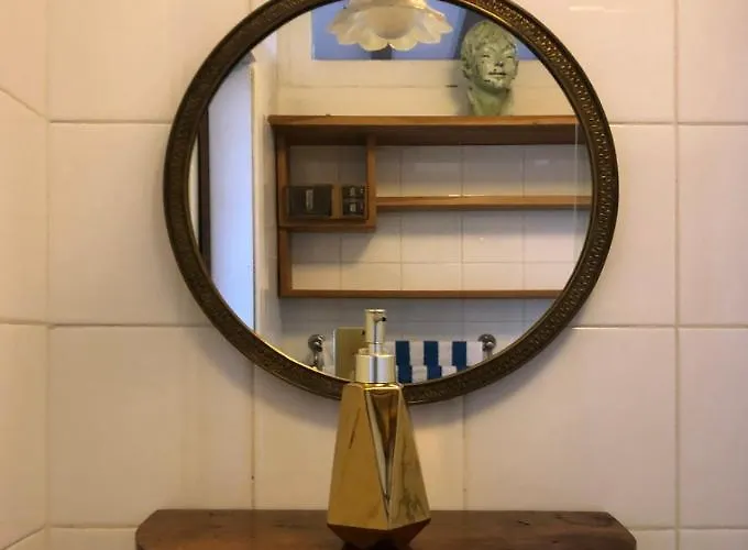 With Terrace And Loft With Garden In Naviglio Pavese Gasthof