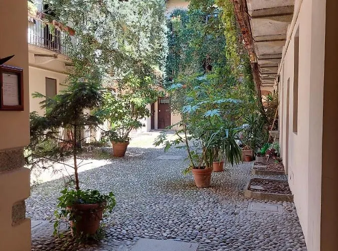 Naviglio House Mediolan