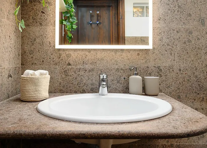 Duomo - Pt.romana - Bocconi Floor Apartment *