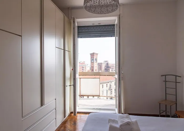 Youhosty - Buonarroti 15 *