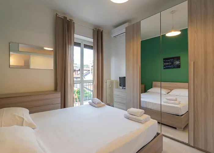 Luxury Near Navigli Carlo D'adda 29 *