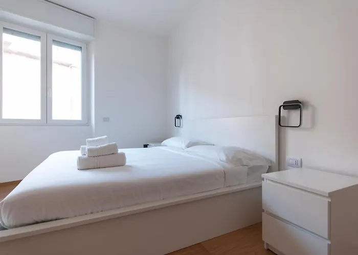 Youhosty - Del Castagno 2 Apartment *