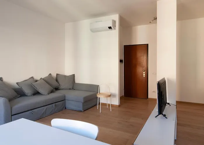 Youhosty - Del Castagno 2 Apartment