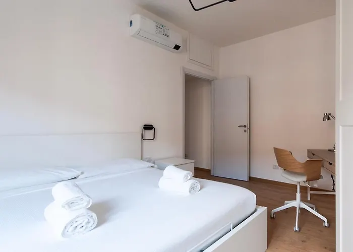 Apartment Youhosty - Del Castagno 2 *