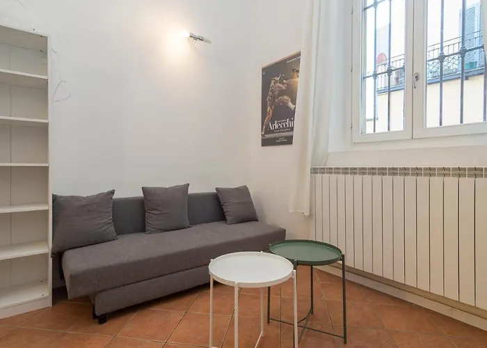 Flat In Isola De Castillia 22 *