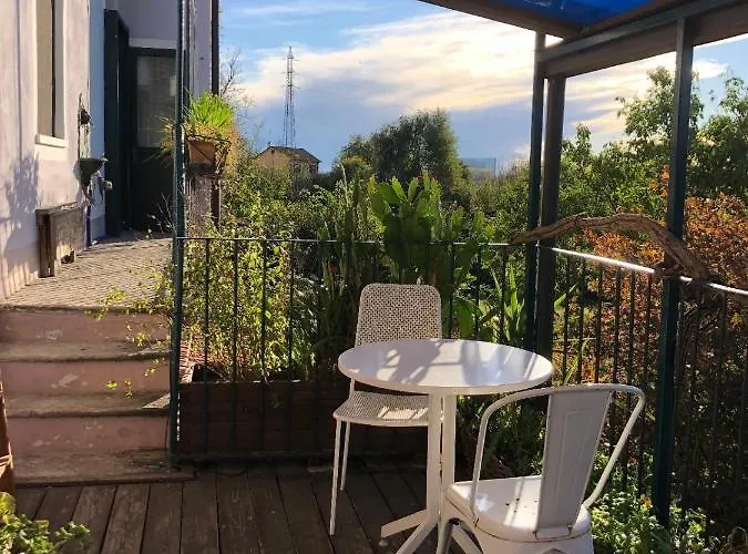 With Terrace And Loft With Garden In Naviglio Pavese Gasthof Mailand