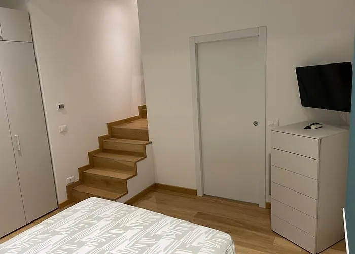 Imhome- Washington * Milán