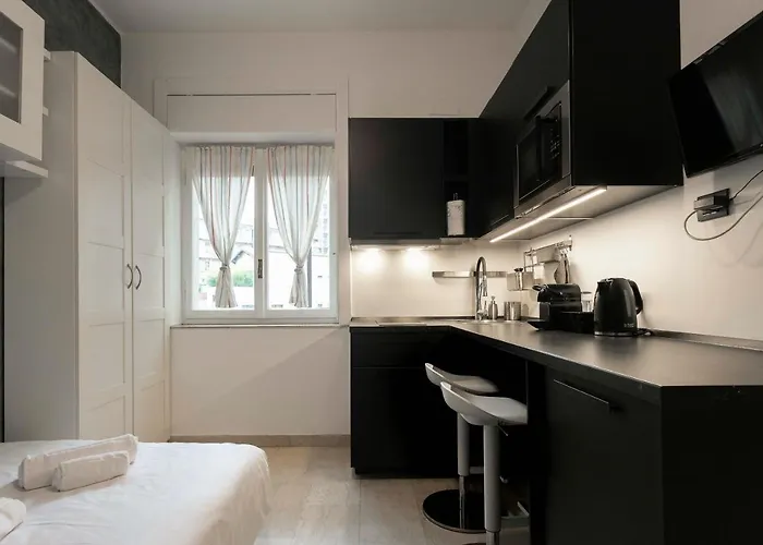 Апартаменты Luna Homes - In Corso Sempione Милан