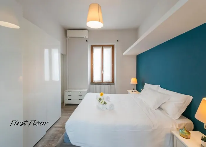 Апартаменты Heart Centre Navigli 3 Levels Милан