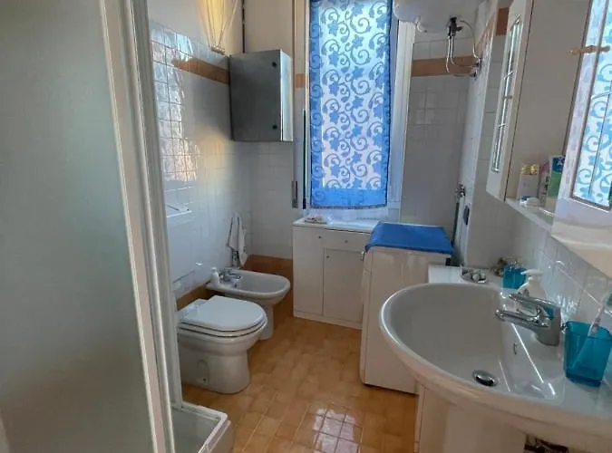 Make Yourself At Dergano - Mm3 Yellow Line Otel