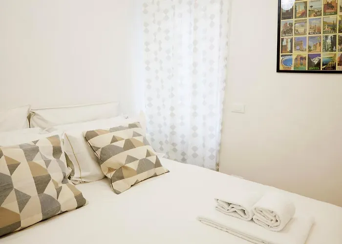 Prestige Boutique Homes - Colonne Di San Lorenzo Апартаменты *