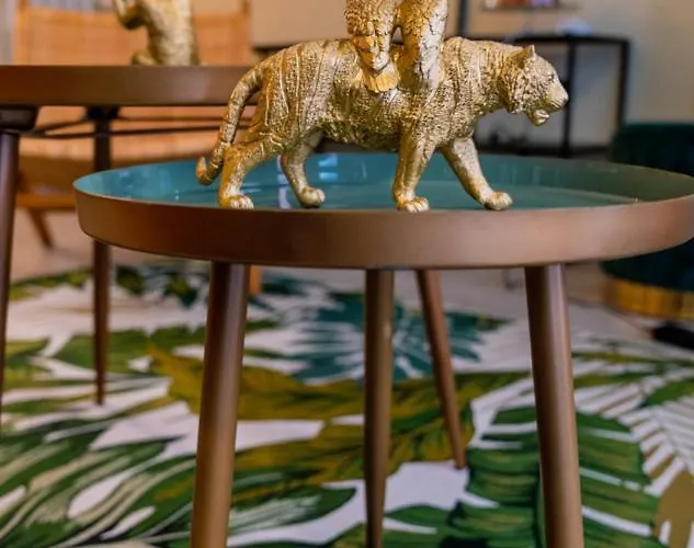 Experience - Jungle Appartamento Milano