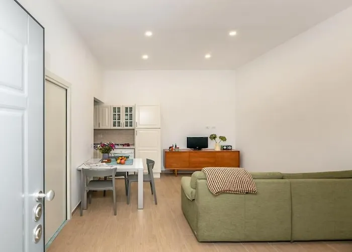 Liberty House, In Stile Retrò! Appartamento *