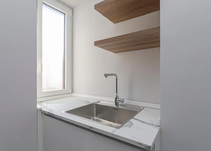 Luxury In Downtown - Curtatone 4 Apartmán