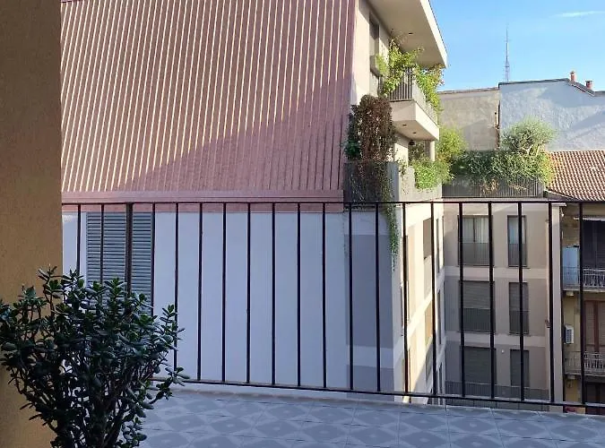 Apartman Chic Design Flat Milan - City Center & Balcony