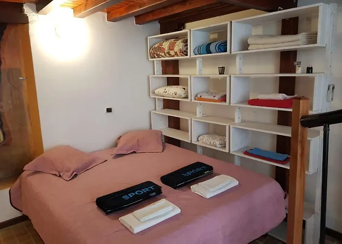 Flat Nirmala Studio-shop * Milan