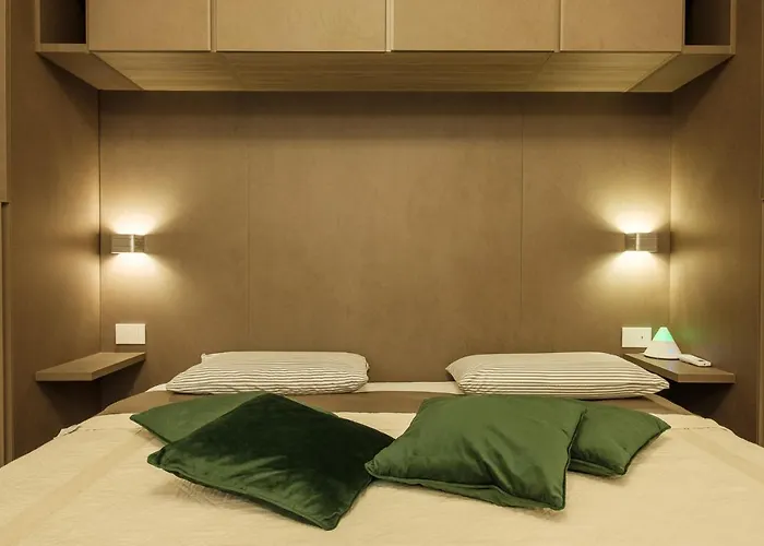 Zeus-08: Splendido Monolocale, Zona San Siro 公寓 *