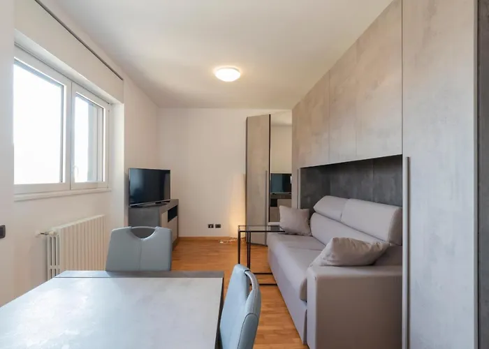 Splendida Terrazza Su Arcimboldi - Bicocca *