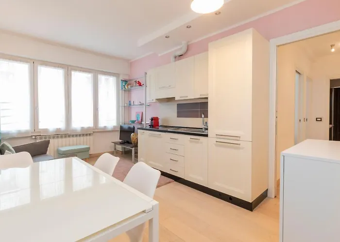 Luxury Near Bocconi Zamenhof 7 Apartman