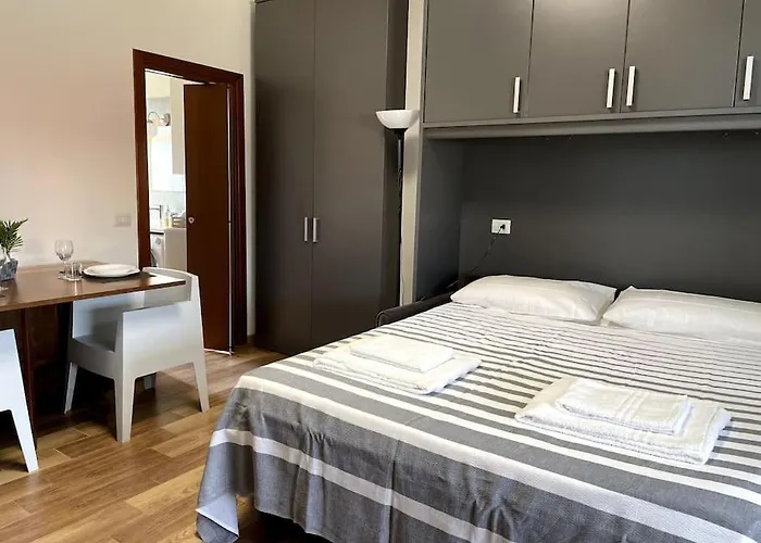 Free Parking Il Terrazzino ⭑⭑⭑⭑⭑ 米兰