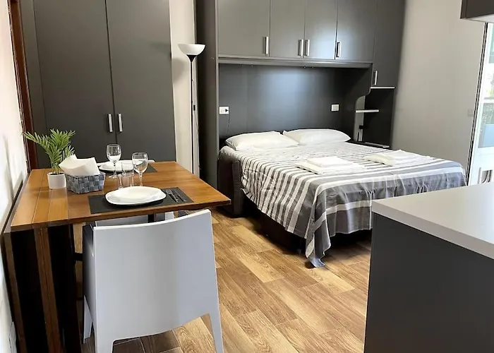 Free Parking Il Terrazzino ⭑⭑⭑⭑⭑ Apartmán Milán