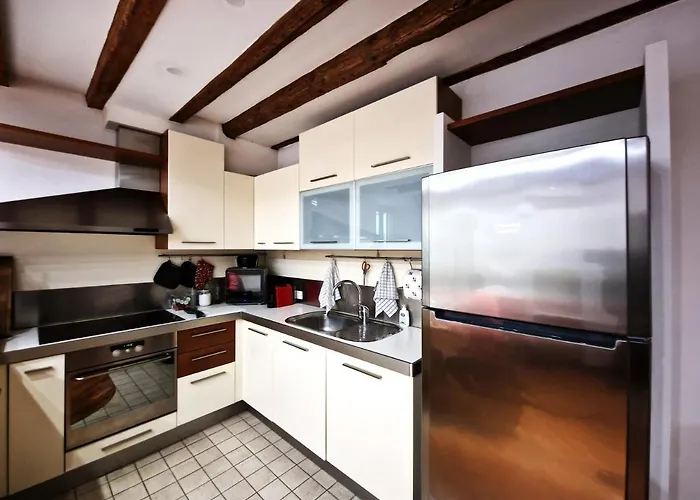 Magnifico Ristrutturato Appartamento *