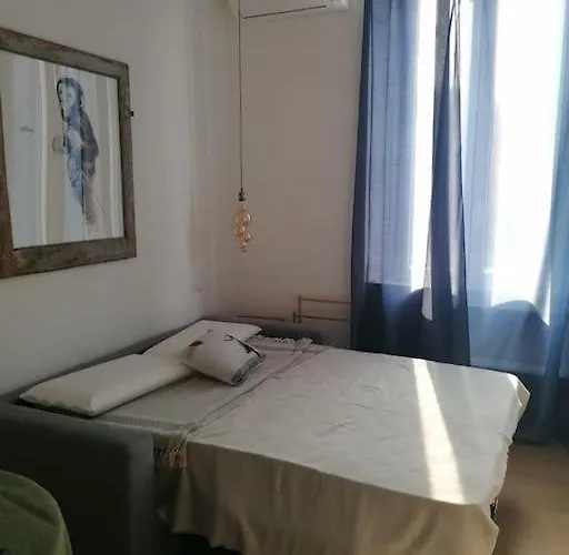 New Cozy 7 Metro Stops To Duomo! Appartamento